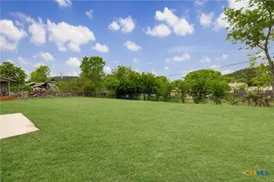 907 Hackberry St, Copperas Cove, TX 76522 - Photo 22