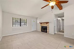 907 Hackberry St, Copperas Cove, TX 76522 - Photo 8