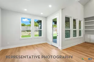 8905 Turaco Trl, Austin, TX 78744 - Photo 16