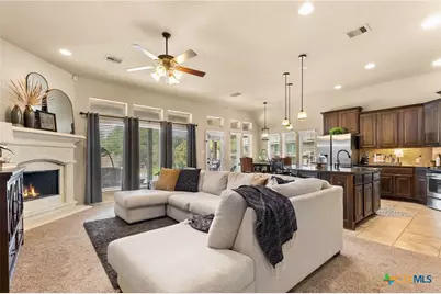 2194 Pioneer Pass, Seguin, TX 78155 - Photo 2