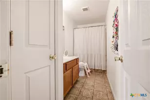 402 Colette Ct, Belton, TX 76513 - Photo 24