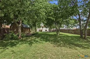 402 Colette Ct, Belton, TX 76513 - Photo 30