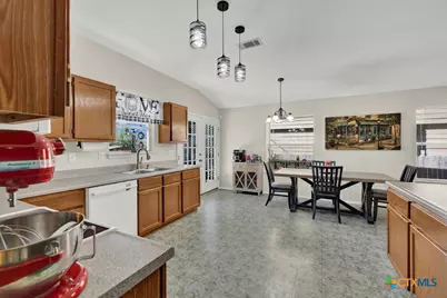 7164 Still Hollow Drive, San Antonio, TX 78244 - Photo 12