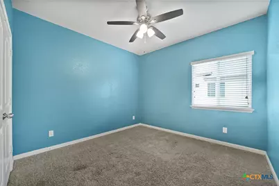 325 Oak Creek Way, New Braunfels, TX 78130 - Photo 32