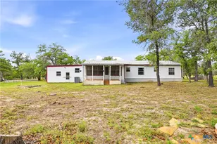 554 Cherry Ridge, Floresville, TX 78114 - Photo 34