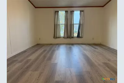 801 E Mesquite Lane, Victoria, TX 77901 - Photo 20