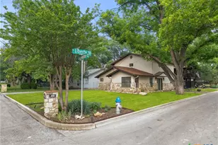 299 W Edgewater Terrace, New Braunfels, TX 78130 - Photo 46