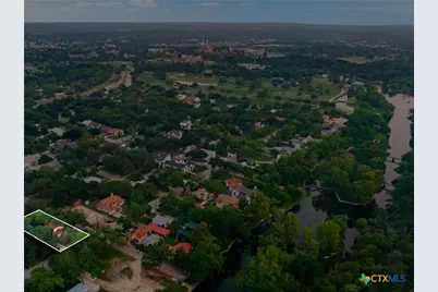 299 W Edgewater Terrace, New Braunfels, TX 78130 - Photo 2
