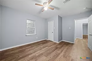 409 N 14th St, Gatesville, TX 76528 - Photo 22