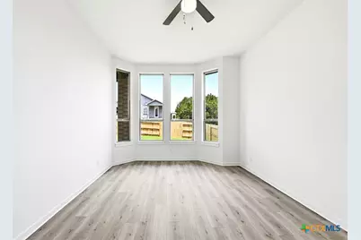 332 Puppy Dog Pass, San Marcos, TX 78666 - Photo 8