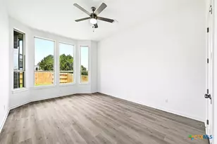 332 Puppy Dog Pass, San Marcos, TX 78666 - Photo 10