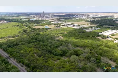 1911 Wald Road, New Braunfels, TX 78132 - Photo 26