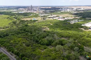 1911 Wald Rd, New Braunfels, TX 78132 - Photo 26