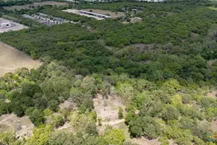 1911 Wald Rd, New Braunfels, TX 78132 - Photo 24