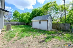 209 W Hogan Dr, Copperas Cove, TX 76522 - Photo 20