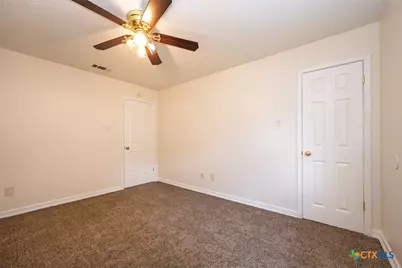 209 W Hogan Drive, Copperas Cove, TX 76522 - Photo 16