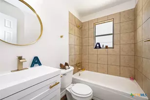 209 W Hogan Dr, Copperas Cove, TX 76522 - Photo 14
