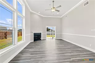 130 Merion Ln, La Vernia, TX 78121 - Photo 12