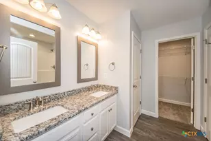 183 Lost Maples Wy, Marion, TX 78124 - Photo 6