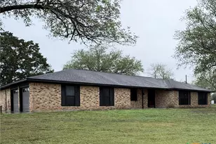 2243 Old Goliad Rd, Victoria, TX 77905 - Photo 1