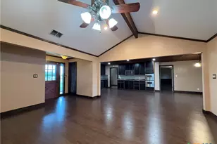 2243 Old Goliad Rd, Victoria, TX 77905 - Photo 14