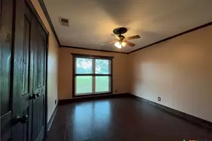 2243 Old Goliad Rd, Victoria, TX 77905 - Photo 22