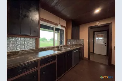 2243 Old Goliad Road, Victoria, TX 77905 - Photo 18
