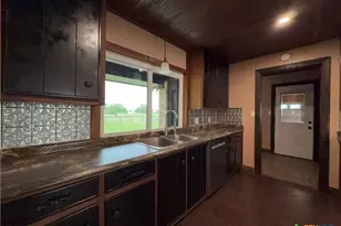 2243 Old Goliad Rd, Victoria, TX 77905 - Photo 18