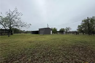 2243 Old Goliad Rd, Victoria, TX 77905 - Photo 44