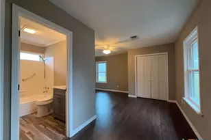 2243 Old Goliad Rd, Victoria, TX 77905 - Photo 32