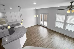 256 Sapphire, New Braunfels, TX 78130 - Photo 18