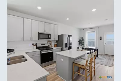 198 Orange Road, Buda, TX 78610 - Photo 6