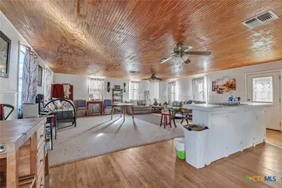 895 Patterson Road, Flatonia, TX 78941 - Photo 4
