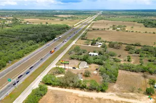 3651 E I-10, Seguin, TX 78155 - Photo 26