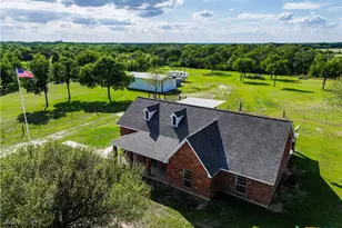 346 Elm Creek Rd, Rockdale, TX 76567 - Photo 30