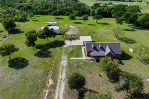 346 Elm Creek Rd, Rockdale, TX 76567 - Photo 32