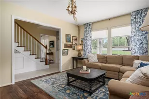 211 W Mimosa Cir, San Marcos, TX 78666 - Photo 8