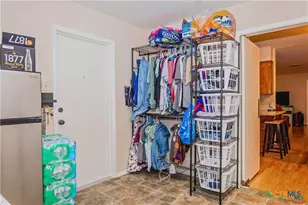 111 Dover Dell, Victoria, TX 77904 - Photo 10