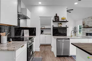 105 Chesterfield Dr, Kingsland, TX 78639 - Photo 14