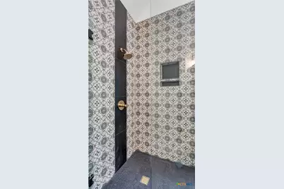 105 Chesterfield Drive, Kingsland, TX 78639 - Photo 24