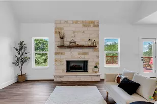 105 Chesterfield Dr, Kingsland, TX 78639 - Photo 8