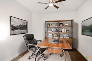 374 Bridle Trl, New Braunfels, TX 78132 - Photo 34
