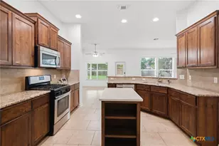 115 Sandstone Ct, Victoria, TX 77904 - Photo 20