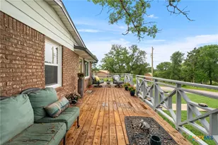 51 Cliffside Cir, Belton, TX 76513 - Photo 2