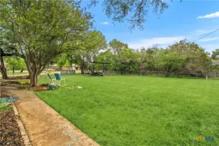 51 Cliffside Cir, Belton, TX 76513 - Photo 22