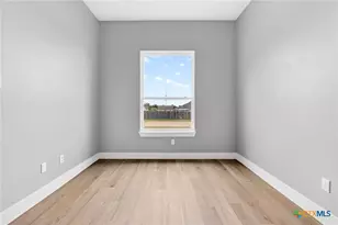 827 Liberty Park Dr, Belton, TX 76513 - Photo 14