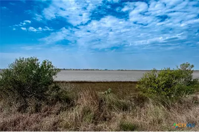 3529 Kiawah Circle, Palacios, TX 77465 - Photo 6