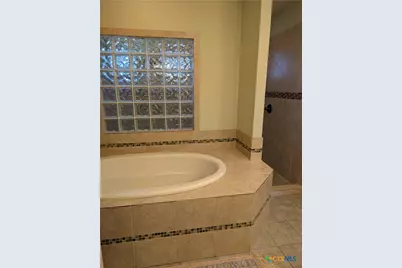 2264 Granada Hills, New Braunfels, TX 78132 - Photo 18