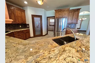 2264 Granada Hills, New Braunfels, TX 78132 - Photo 14