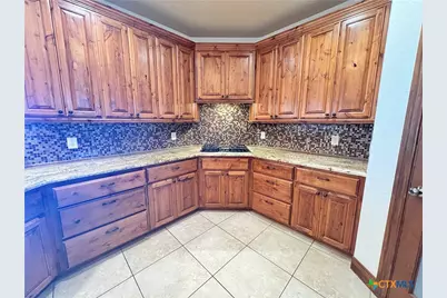 2264 Granada Hills, New Braunfels, TX 78132 - Photo 12